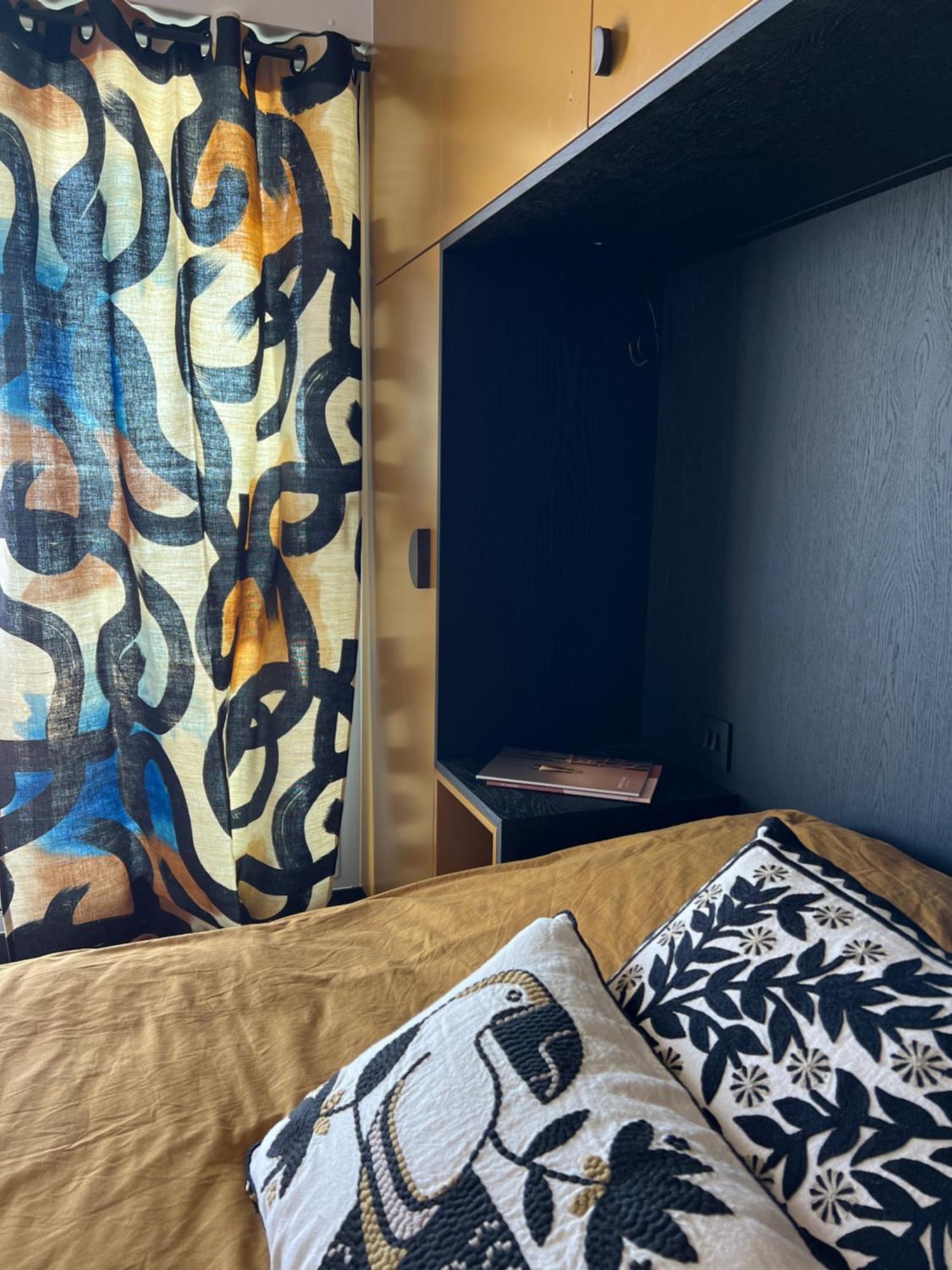 Superbe Face Apartment