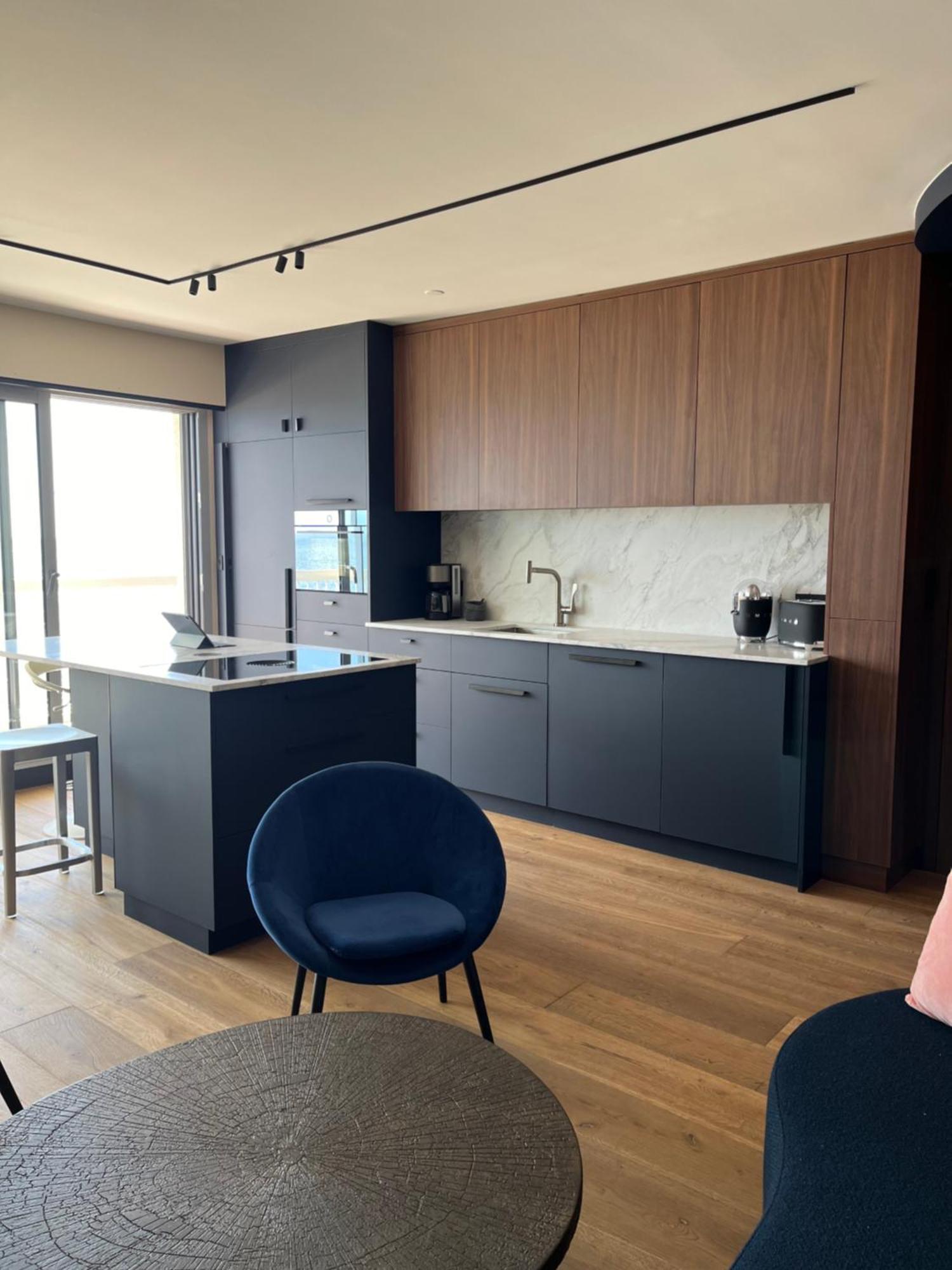 Superbe Face Apartment